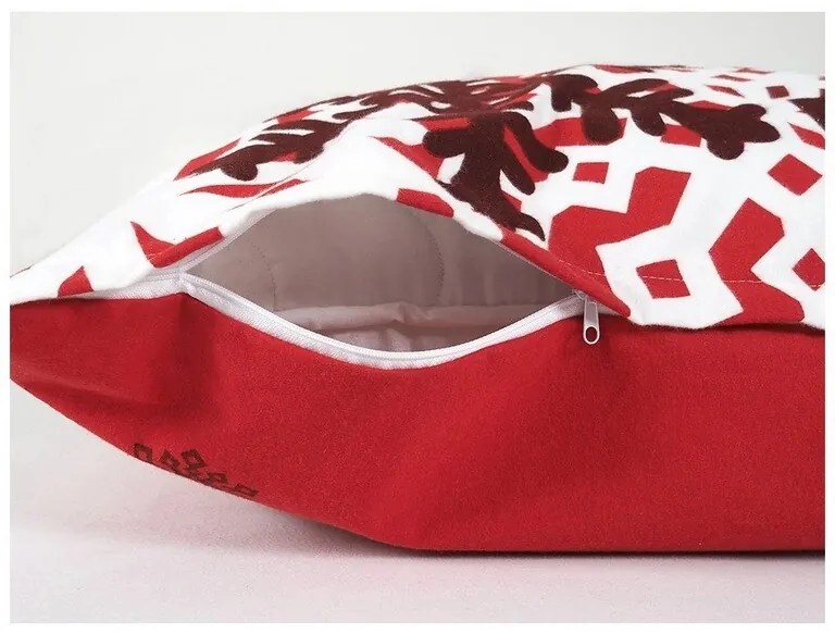 B.E.S. Petrovice Lenjerie de pat din flanelă Roșu iarna de basm, 140 x 200 cm, 70 x 90 cm