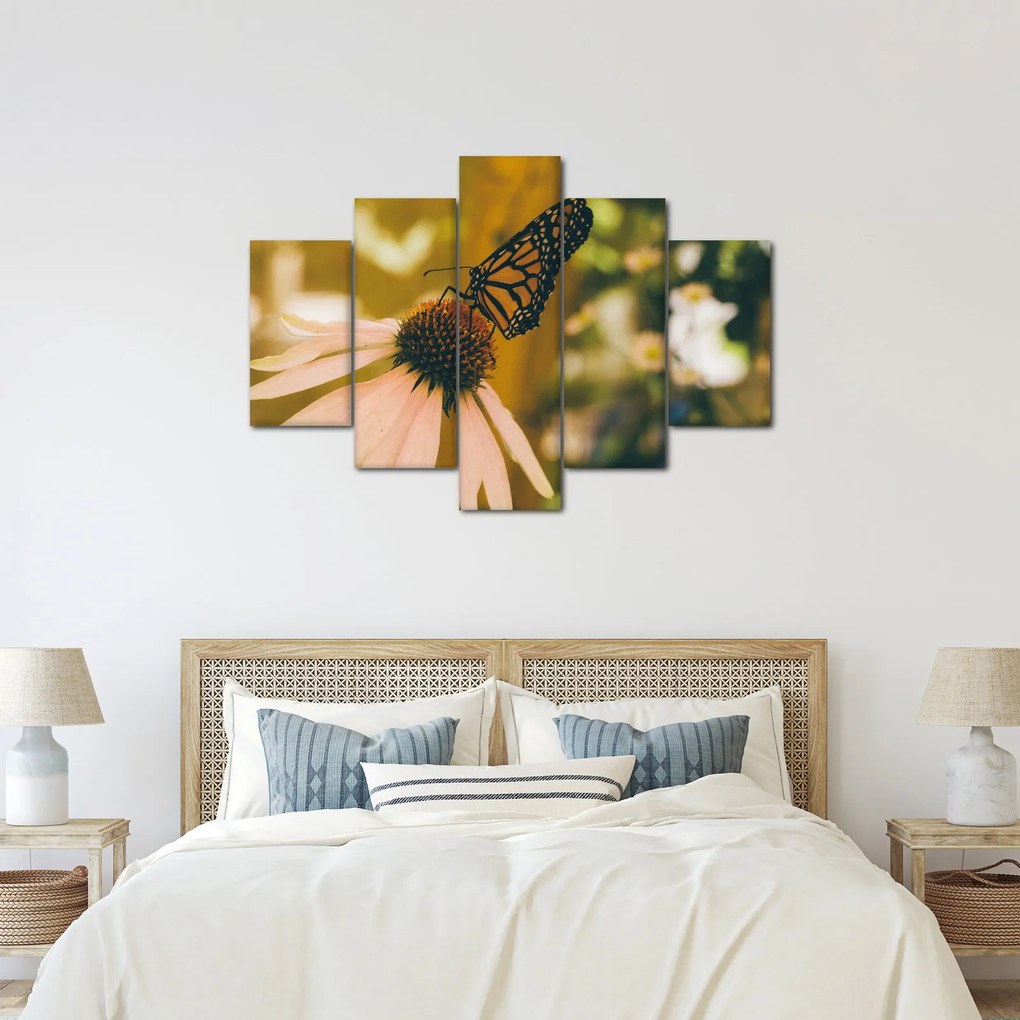 Tablou cu fluture pe floare (150x105 cm)