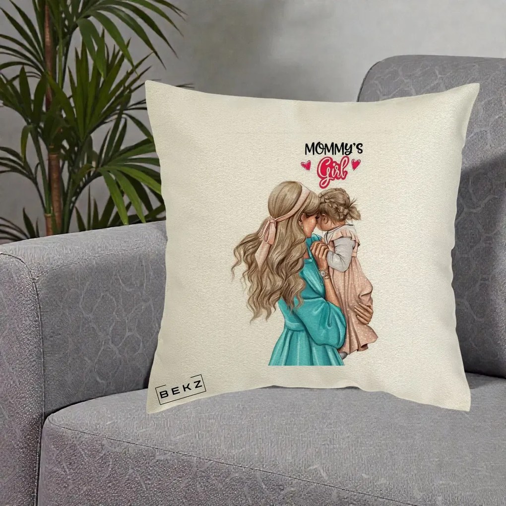 Cadou pentru Mama - Perna Personalizata Mommy's Girl Mama si Fetita, 40x40 cm, Ecru, Husa Detasabila, Perna Inclusa, BEKZ®