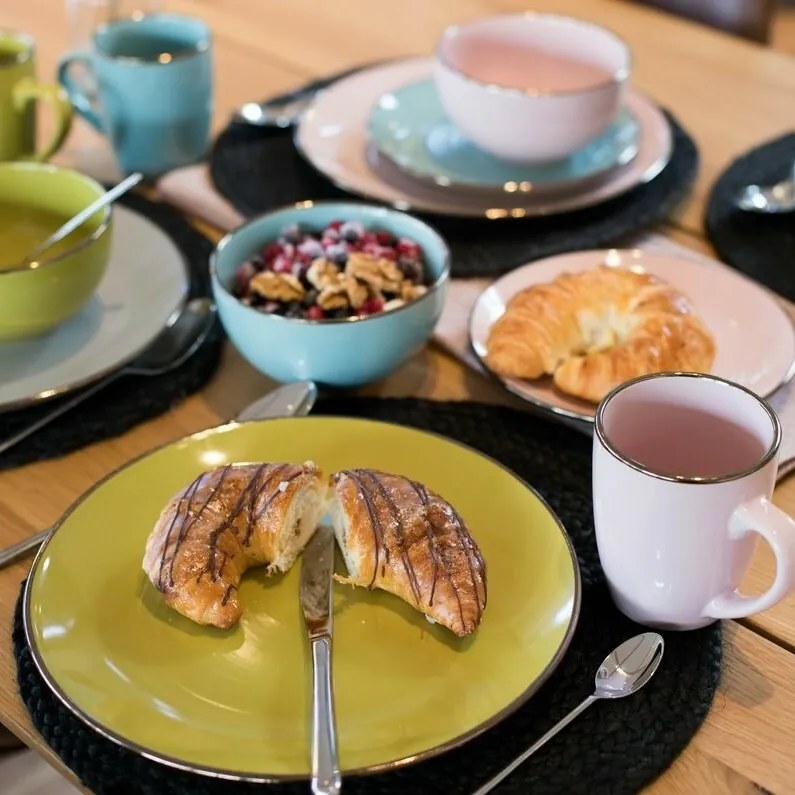 Set de masă Mäser Metallic RIM Pastel 16 buc.