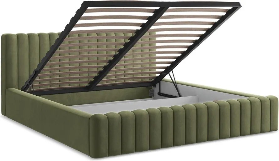 Pat matrimonial verde tapițat cu spațiu de depozitare cu somieră 160x200 cm Lemi – Makamii