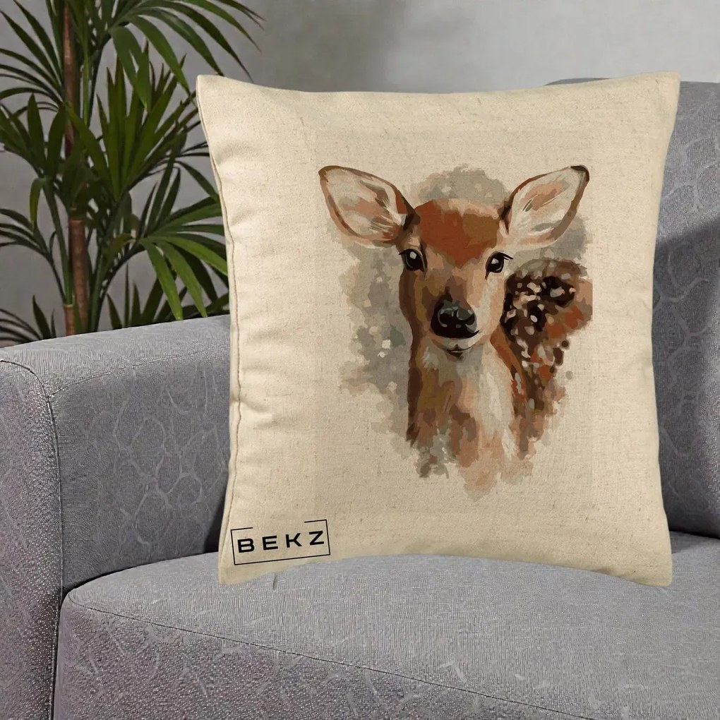 Perna Decorativa Caprioara Pui Acuarela, 40x40 cm, Bej, Husa Detasabila, Perna Inclusa, BEKZ®