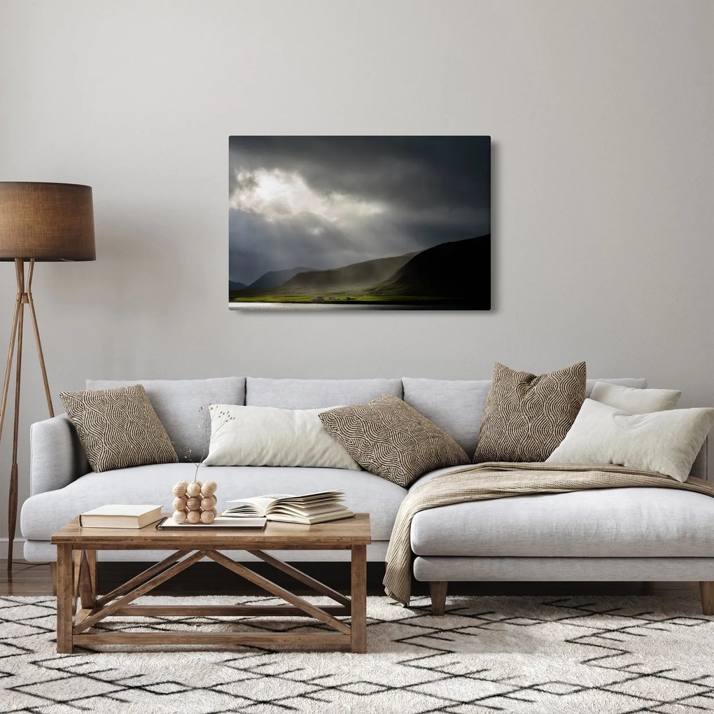 Tablou cu furtuna în apropiere (90x60 cm)