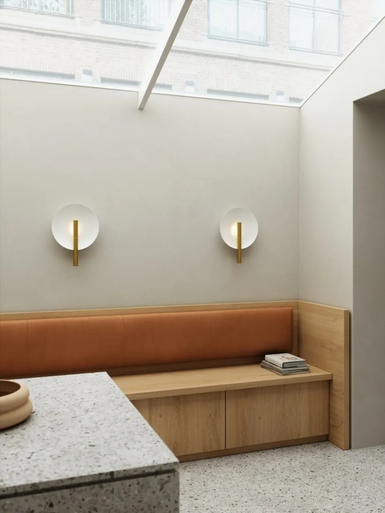 Aplica de perete ambientala design nordic Furiko alama/alb