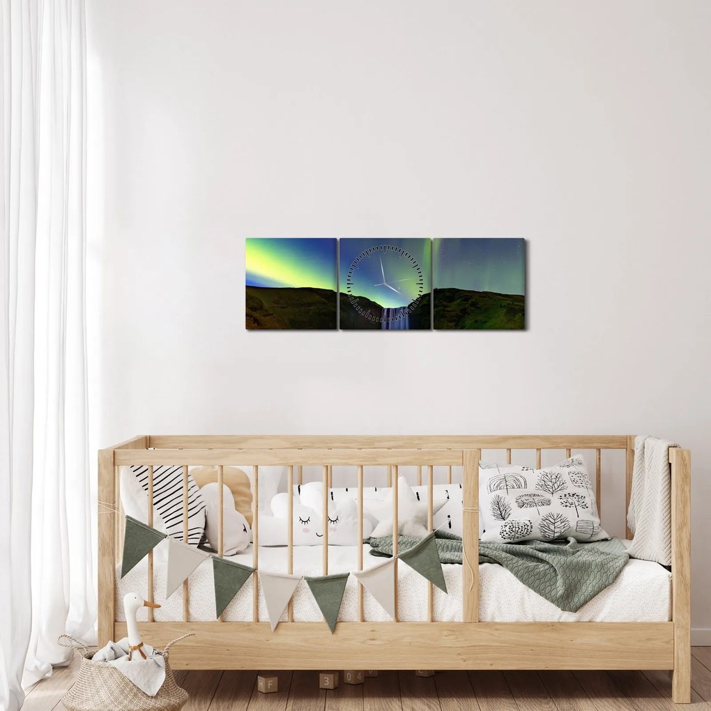 Tablou - Aurora Boreală în Islanda (cu ceas) (90x30 cm)