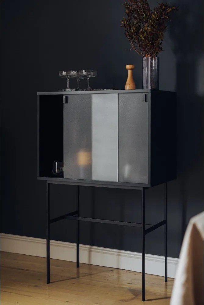 Vitrină neagră cu ușă glisantă 70x109x40 cm Lekko – noo.ma
