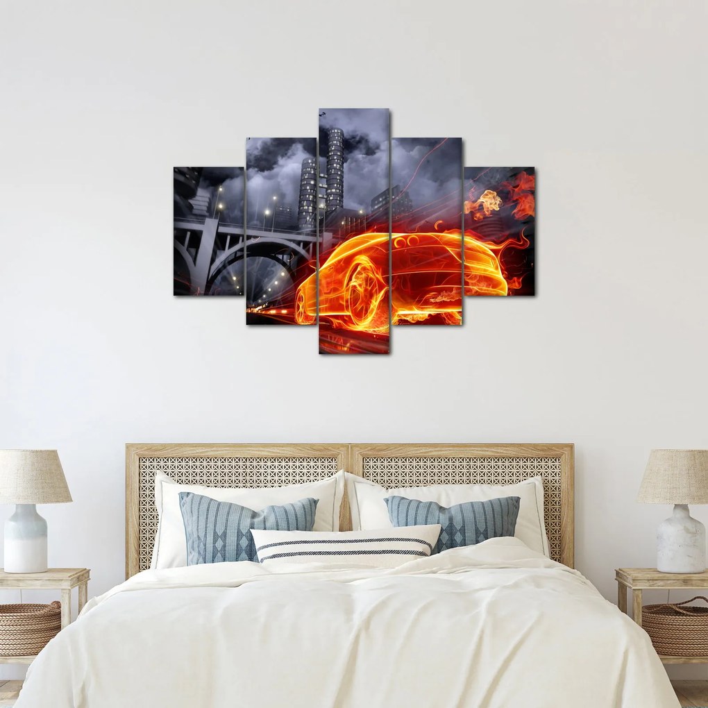 Tablou cu mașina în flăcărată (150x105 cm)