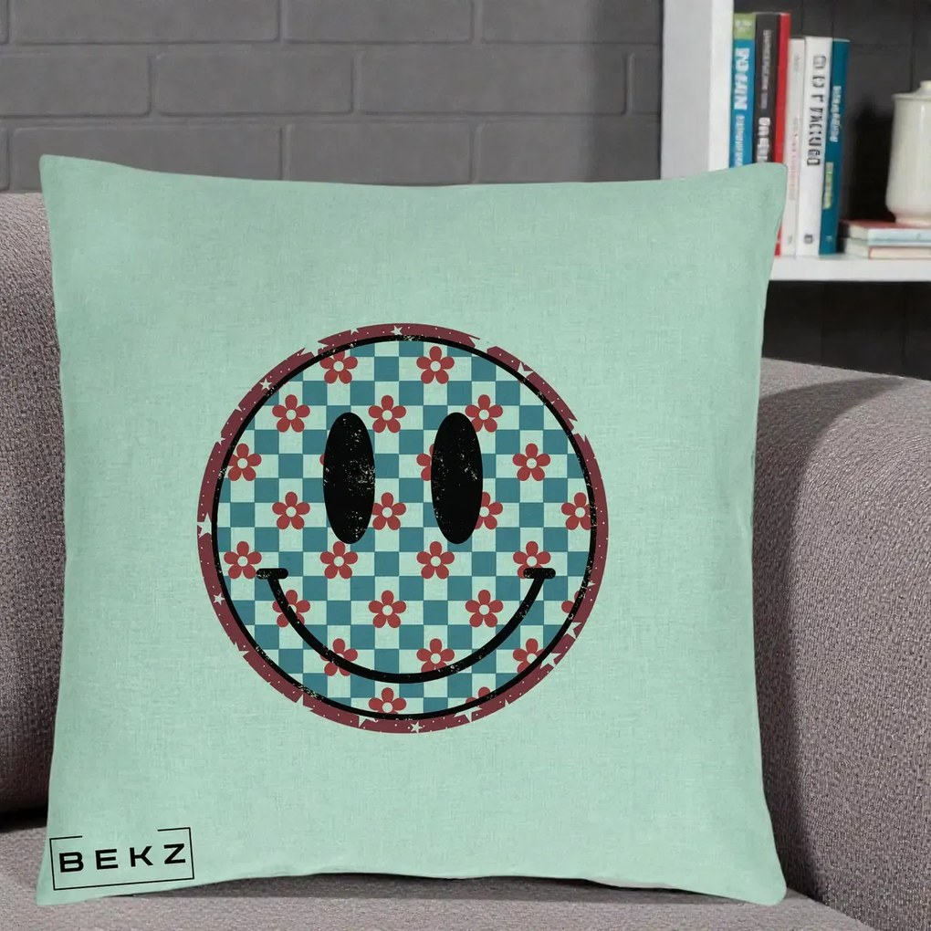 Perna Decorativa Smiley Face Checkered cu Floricele, 40x40 cm, Verde Menta, Husa Detasabila, Perna Inclusa, BEKZ®