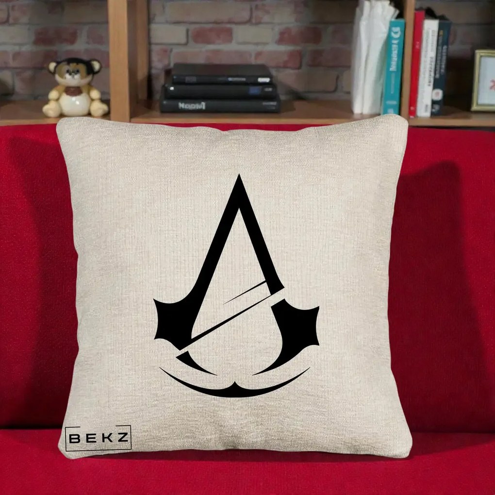 Perna Personalizata Assassin's Creed Minimalist, 40x40 cm, Bej Canapea, Husa Detasabila, Perna Inclusa, BEKZ®