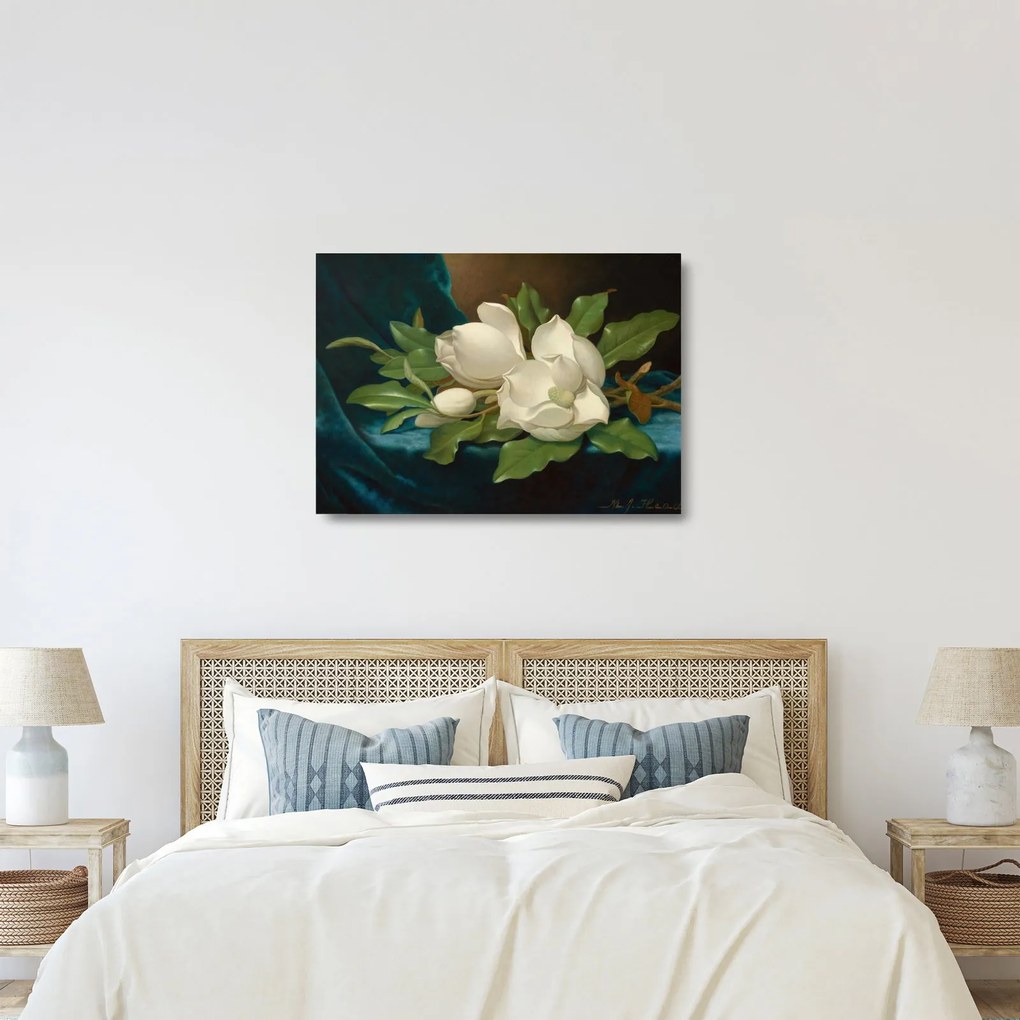 Tablou pe sticlă - Martin Johnson Heade, Giant Magnolias on a Blue Velvet Cloth, reproducere (70x50 cm)