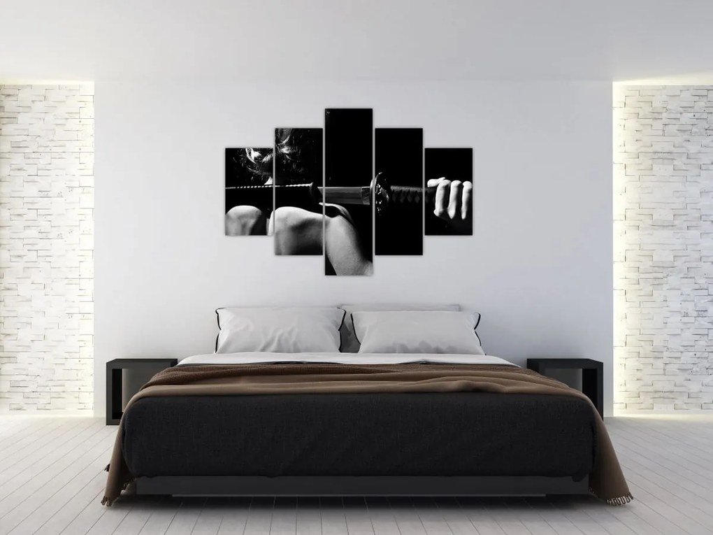 Tablou - Femeie cu o sabie (150x105 cm)