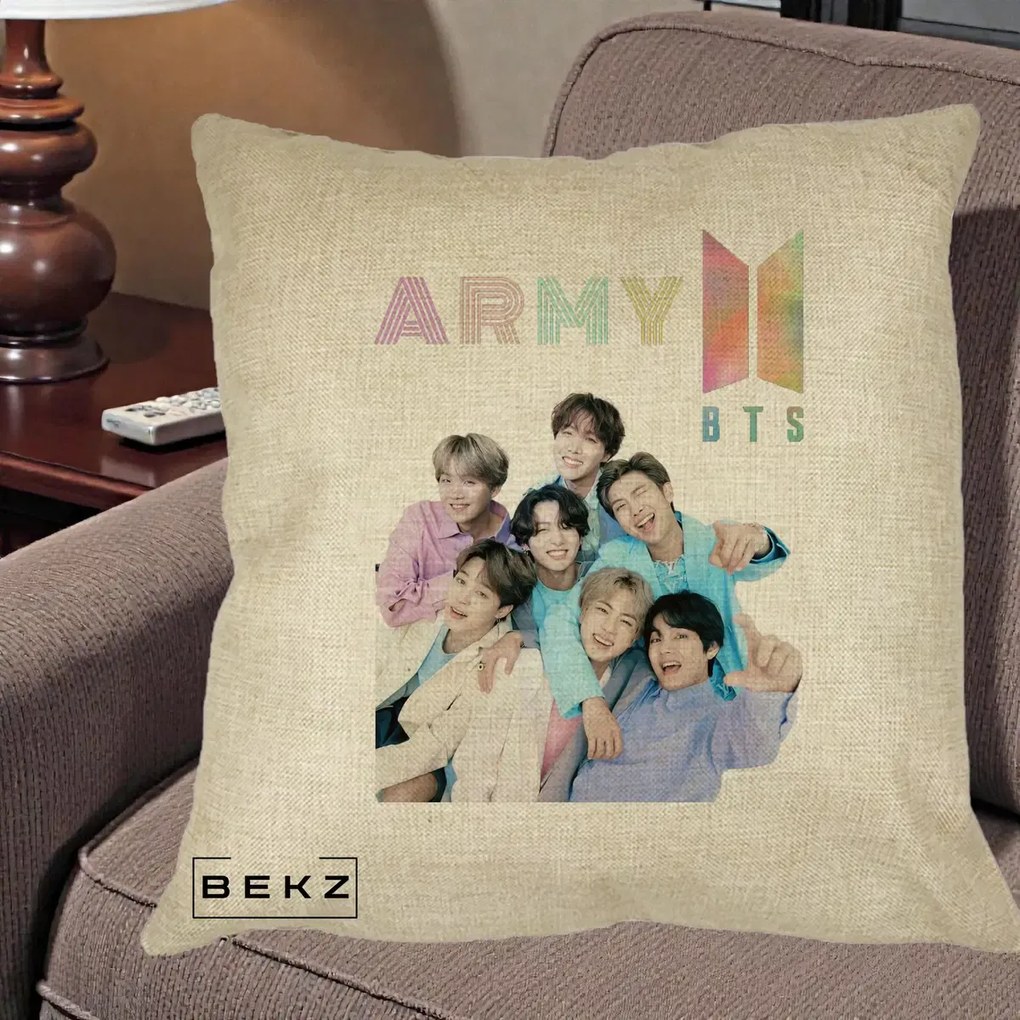 Perna Personalizata K-pop BTS ARMY Fotografie Grup Veseli, 40x40 cm, Crem, Husa Detasabila, Perna Inclusa, BEKZ®