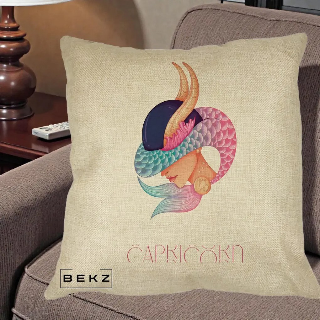 Perna Personalizata Zodiac Capricorn Cowgirl, 40x40 cm, Crem, Husa Detasabila, Perna Inclusa, BEKZ®