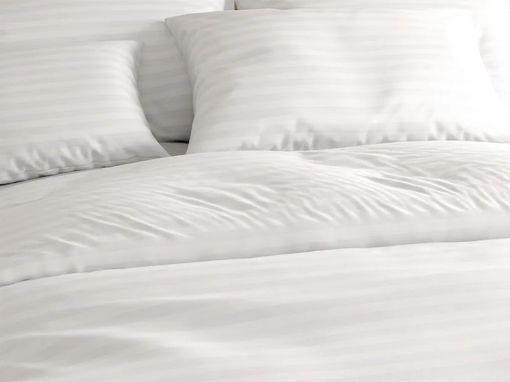 Lenjerie de pat din microfibra JASMINE alba - dunga 2 cm, buzunar hotelier Dimensiune lenjerie de pat: 70 x 90 cm | 140 x 220 cm