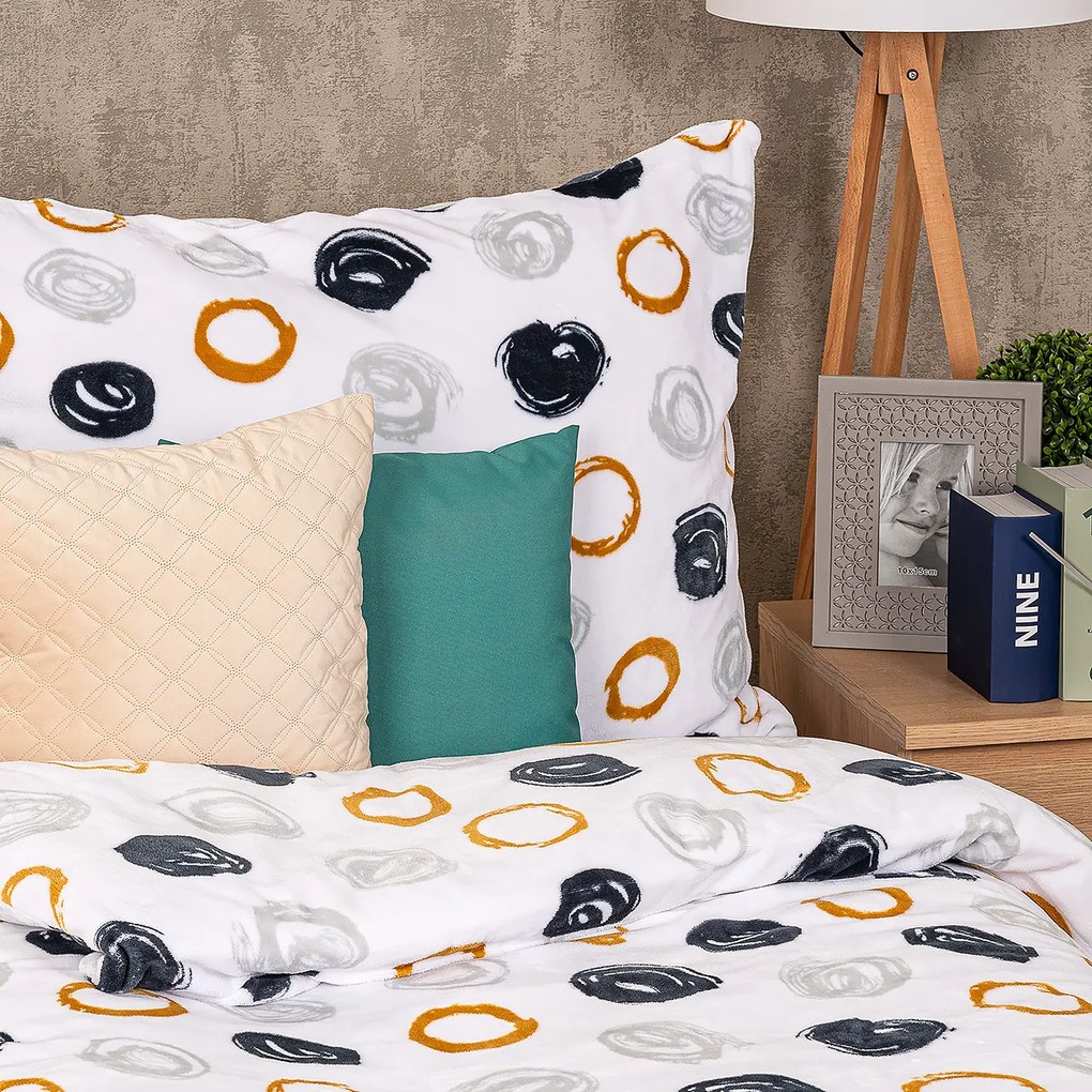 Lenjerie de pat din micro-flanelă 4Home Dotty, 160 x 200 cm, 70 x 80 cm