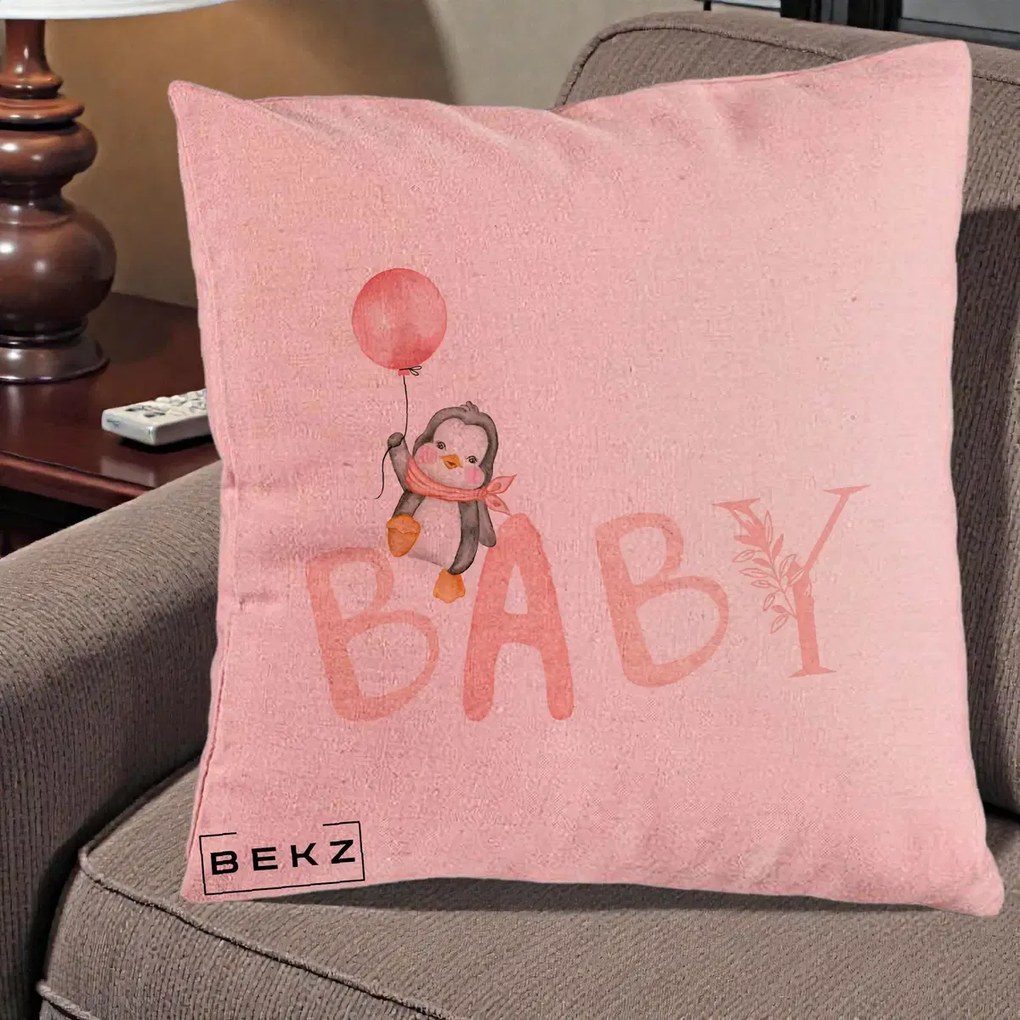 Perna Personalizata Baby Pinguin Roz, 40x40 cm, Roz, Husa Detasabila, Perna Inclusa, BEKZ®