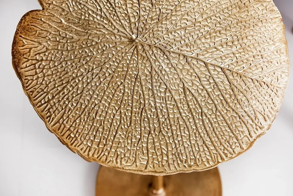 Masuta auxiliara cu aspect deosebit Leaf 40cm, auriu