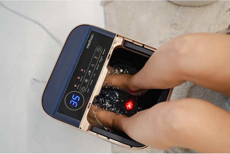 Resigilat: Cadita cu hidromasaj Medivon Hydro Foot Spa, 520W, 20L, 35-48°C, Mod Surf, Telecomanda, Lumina infrarosie, Afisaj, Albastru inchis / Auriu