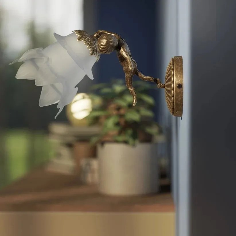 Aplica de perete din alama cu abajur din sticla Putti