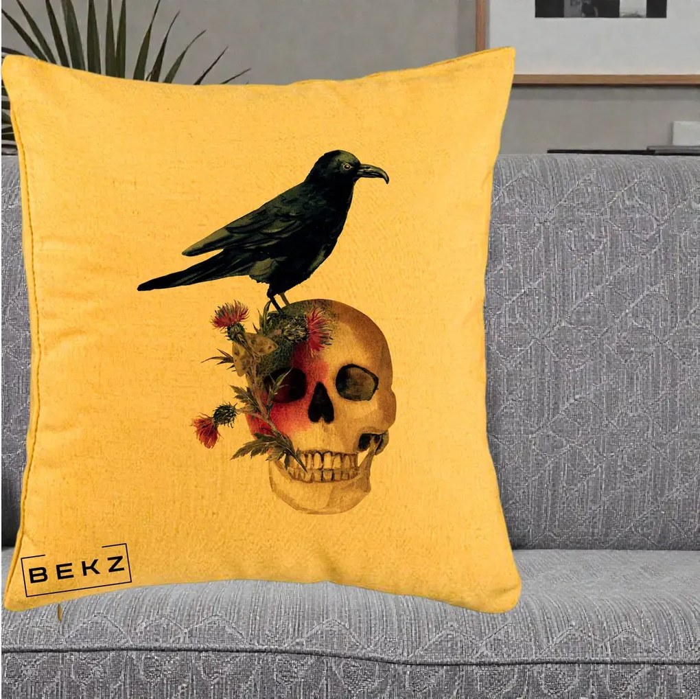 Perna Decorativa Craniu cu Corb si Flori Gothic, 40x40 cm, Galben, Husa Detasabila, Perna Inclusa, BEKZ®