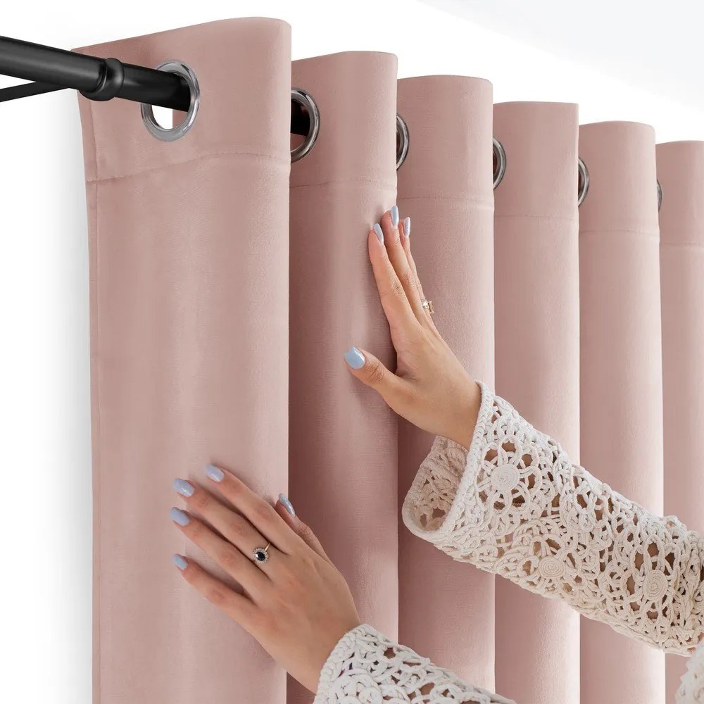 Draperie roz-deschis dimout (semi-opacă) din catifea 200x300 cm Velto – Filumi
