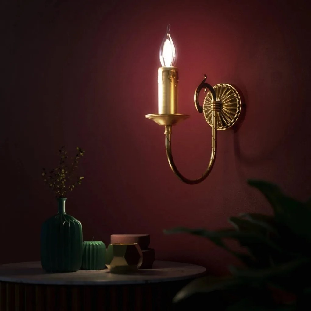 Aplica de perete din alama stil clasic Petalo