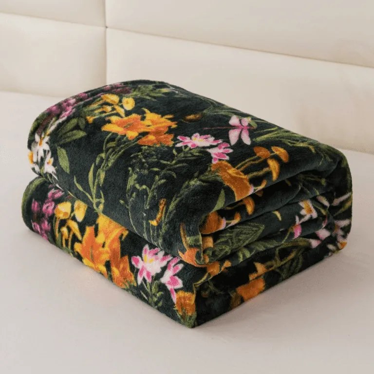 Patura microplus MYSTIC GARDEN, verde inchis Dimensiune: 200 x 220 cm