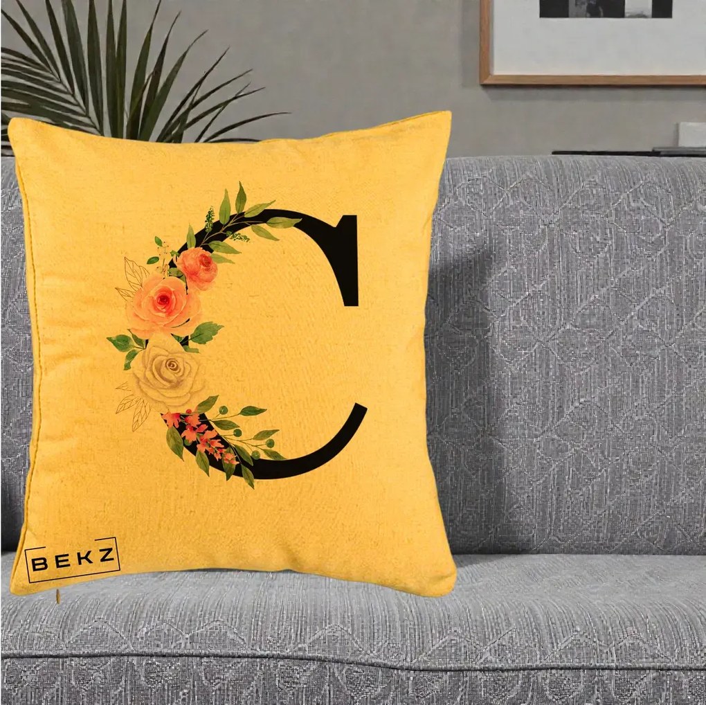 Cadou Personalizat - Perna Personalizata Monograma Florala Litera C, 40x40 cm, Galben, Husa Detasabila, Perna Inclusa, BEKZ®