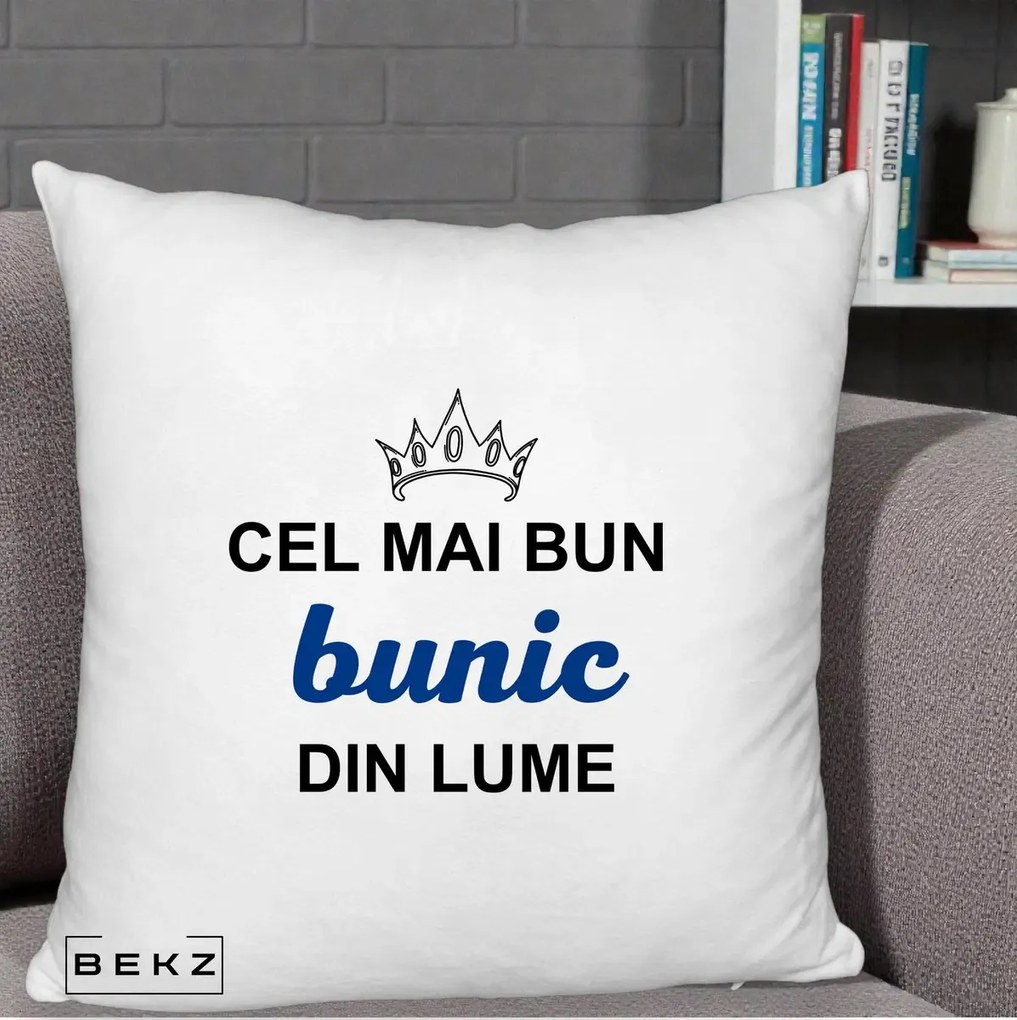 Cadou pentru Bunic - Perna Personalizata Cel Mai Bun Bunic Din Lume Coroana Albastra, 40x40 cm, Alb Pufos, Husa Detasabila, Perna Inclusa, BEKZ®