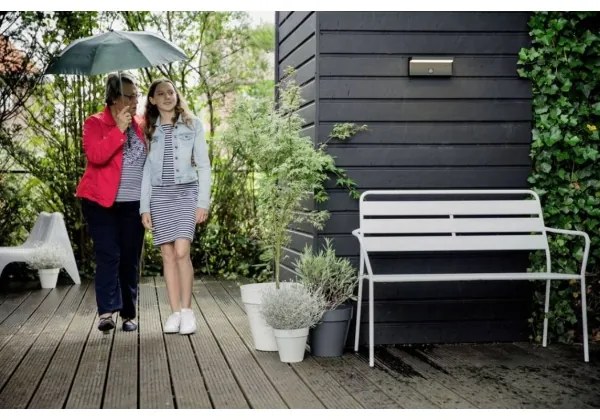 Aplică de exterior cu senzor Philips BUSTAN LED/3,8W/230V IP44