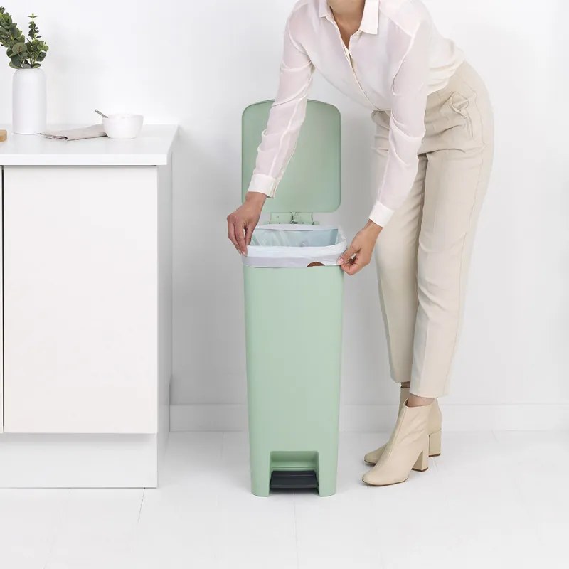 Coș cu pedală Brabantia StepUp 1005558, 40 L, Materiale ecologice, Deschidere mare, Verde deschis