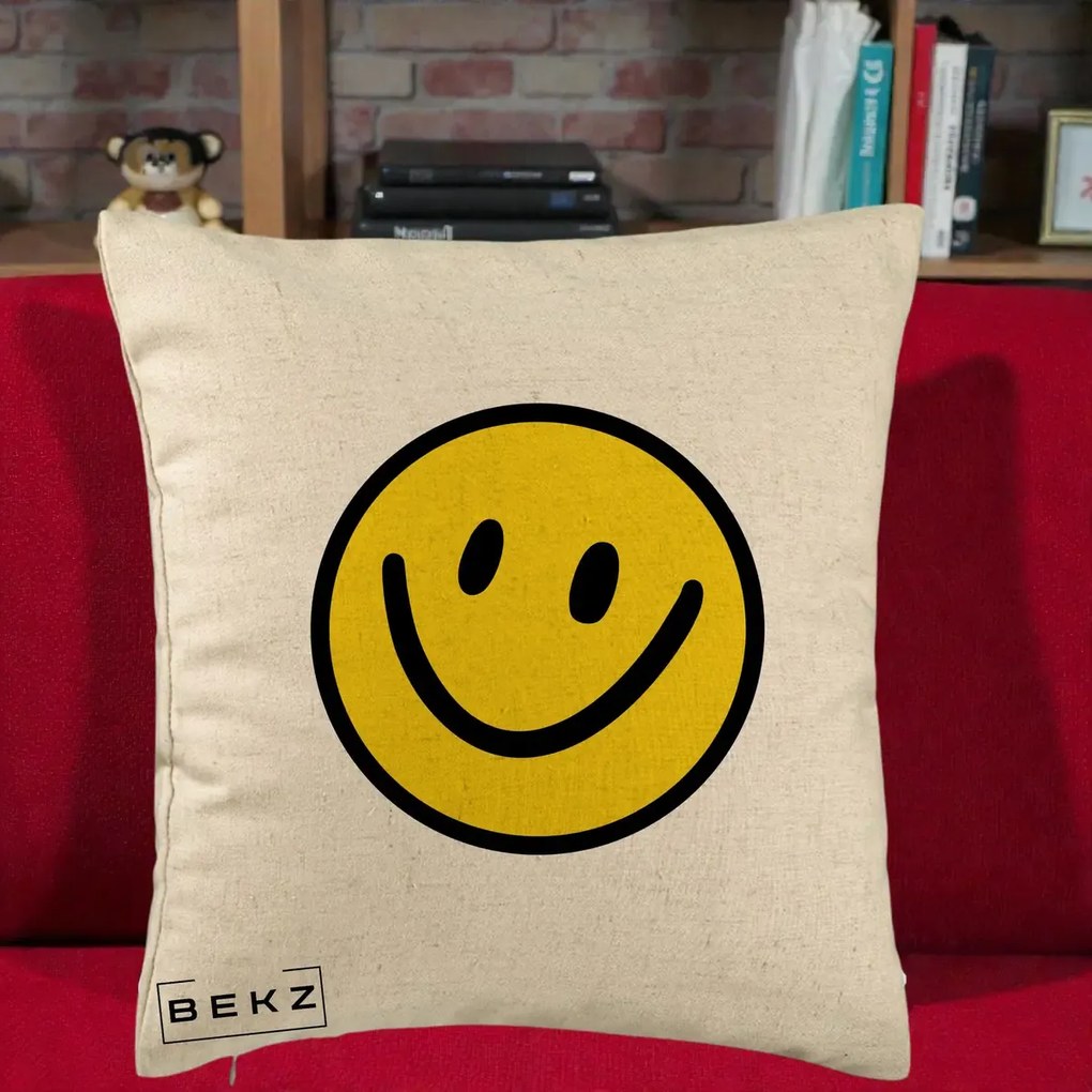 Perna Decorativa Smiley Face Galben Clasic, 40x40 cm, Bej, Husa Detasabila, Perna Inclusa, BEKZ®