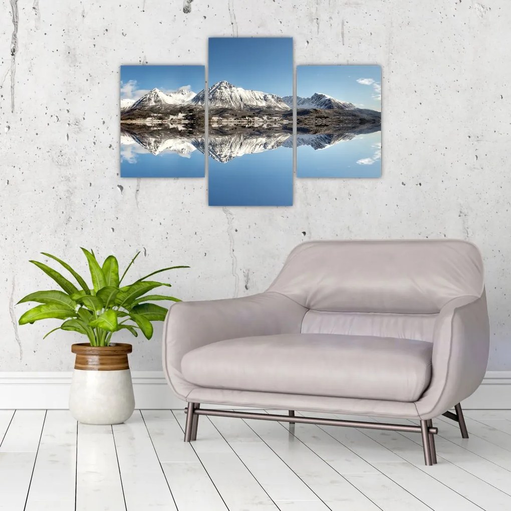 Tablou cu munți și reflectarea lor (90x60 cm)
