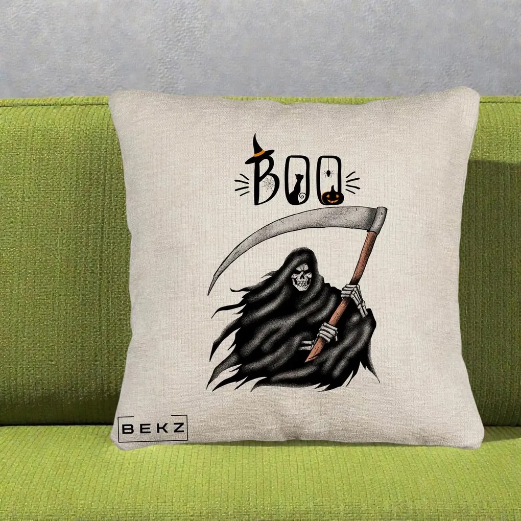 Perna Decorativa Halloween Boo Grim Reaper cu Coasa, 40x40 cm, Bej Canapea, Husa Detasabila, Perna Inclusa, BEKZ®