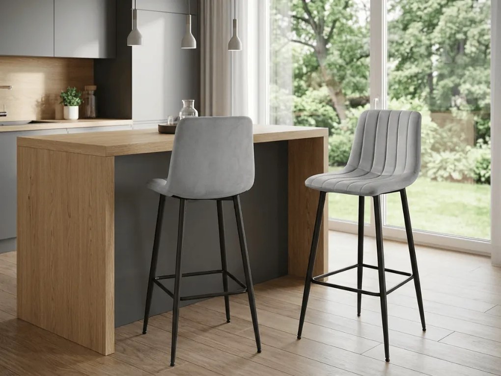 Scaun de bar gri deschis POZZA VELVET cu picioare negre