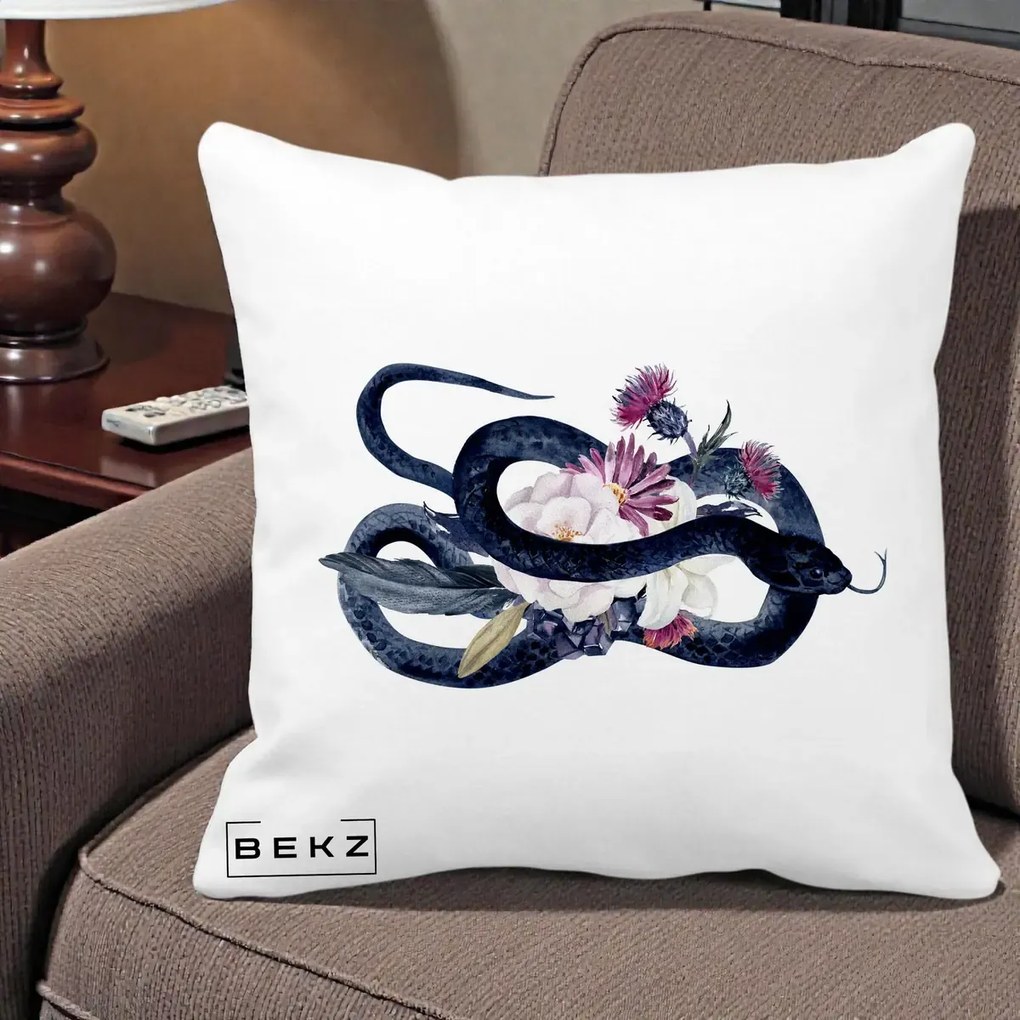 Perna Decorativa Sarpe Negru cu Flori Gothic, 40x40 cm, Alba Mata, Husa Detasabila, Perna Inclusa, BEKZ®