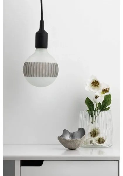 Bec LED reglabil CLASSIC G125 E27/4,5W/230V 2600K - Paulmann 28743