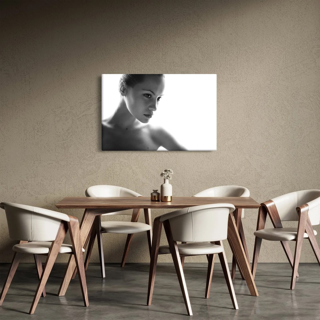 Tablou - Portretul femeii, alb- negru (90x60 cm)