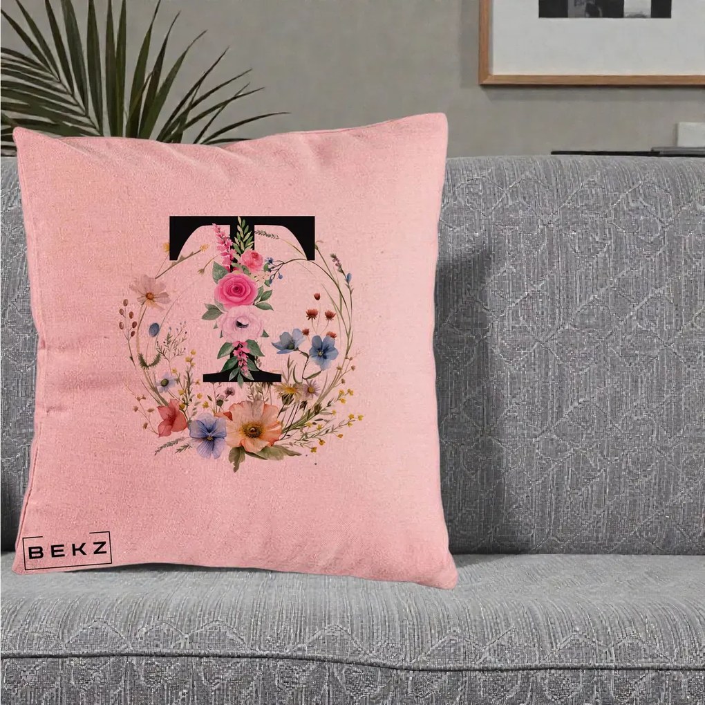 Cadou Personalizat - Perna Personalizata Monogram Litera T cu Flori Acuarela, 40x40 cm, Roz, Husa Detasabila, Perna Inclusa, BEKZ®