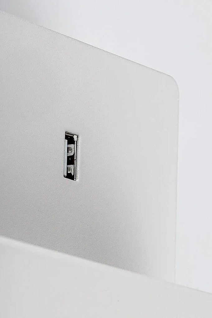 Aplica de perete cu spot directionabil si port USB Tacito alb