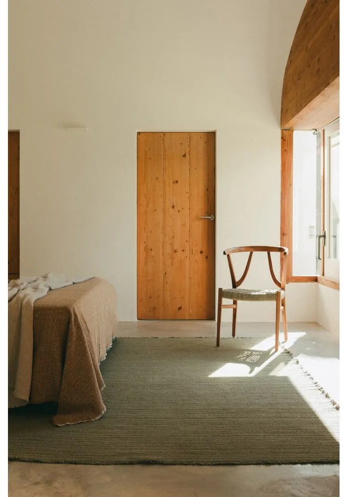 Covor kaki țesut manual din bumbac 170x240 cm Handloom – Lorena Canals