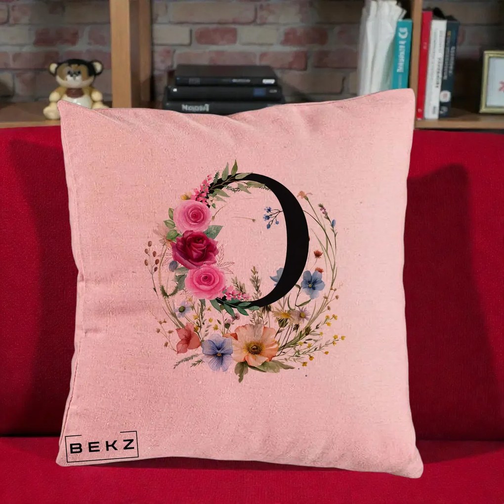 Cadou Personalizat - Perna Personalizata Monogram Litera O cu Flori Acuarela, 40x40 cm, Roz, Husa Detasabila, Perna Inclusa, BEKZ®