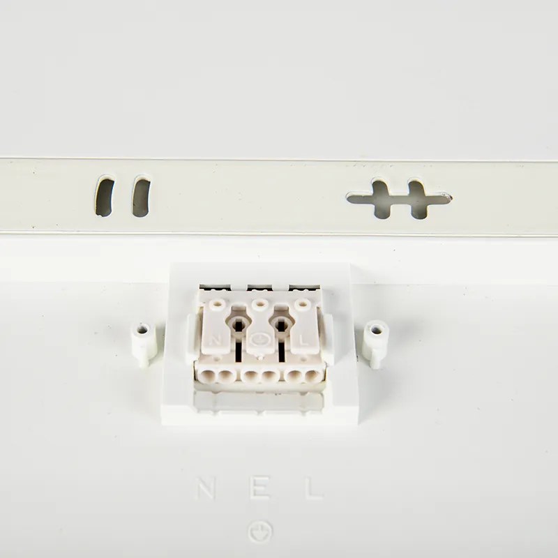 Plafonieră pătrată modernă cu LED inclus - Plater