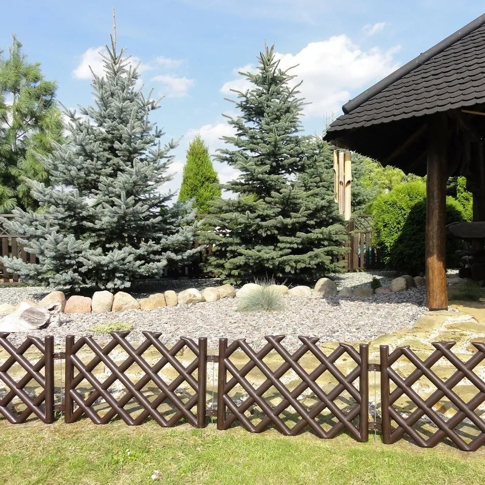 Gărduleț de grădină, grilaj maro