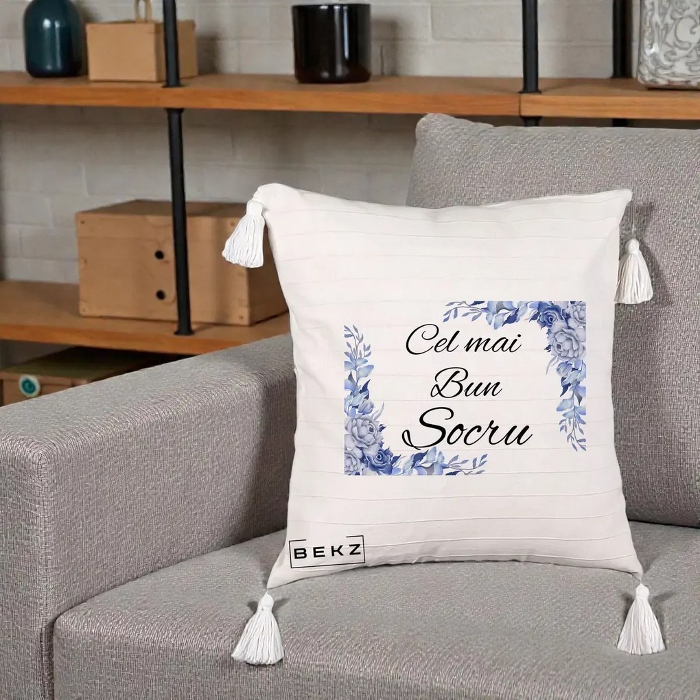Cadou pentru Socru - Perna Personalizata Cel mai Bun Socru cu Flori Albastre Acuarela, 40x40 cm, Bej cu Franjuri, Husa Detasabila, Perna Inclusa, BEKZ®