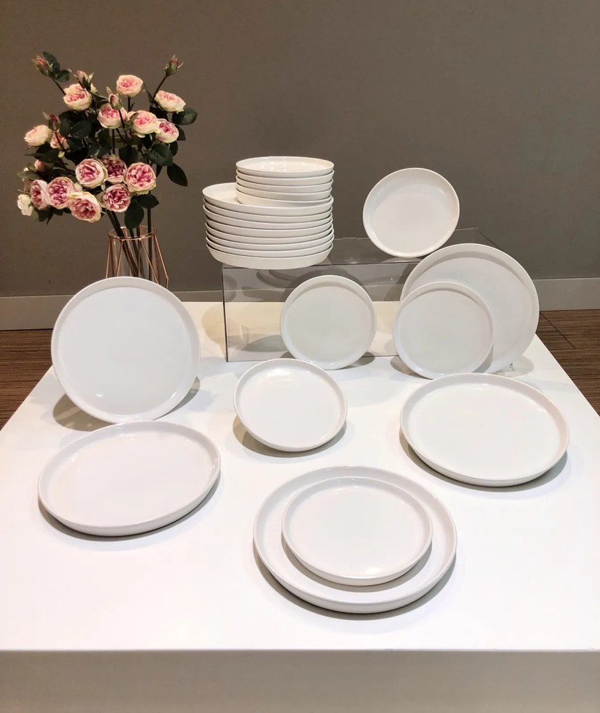 Set Farfurii 18 piese Albe Casablanca: 6 Farfurii Mari, 6 Desert  6 Boluri - Ceramica Manuala de Lux