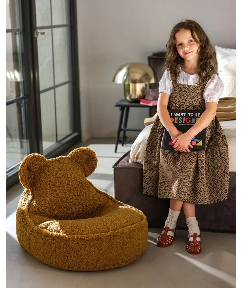 Fotoliu puf pentru copii maro cu tapițerie din țesătură bouclé Bear – Wigiwama