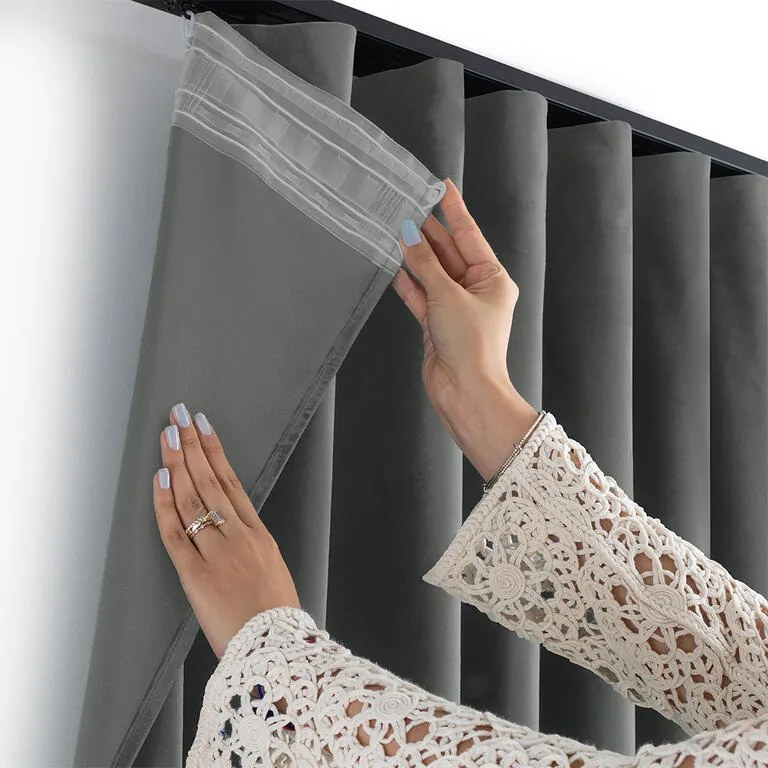 Draperie catifelată FILUMI gri închis 140 x 250 cm set 2 buc