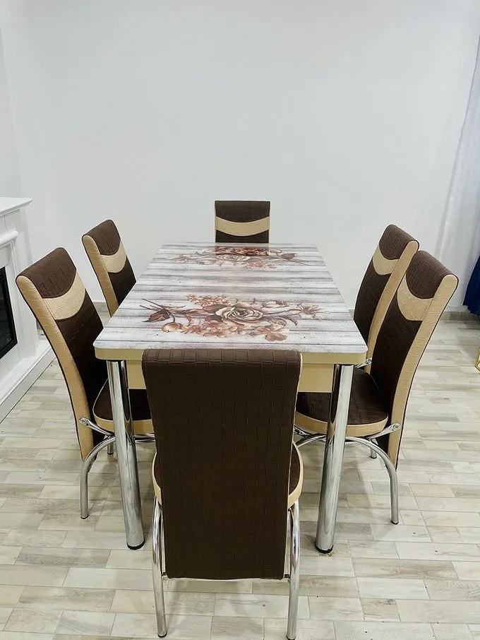 Set masa extensibila 130 / 170 x 80 cm cu 6 scaune, model 633