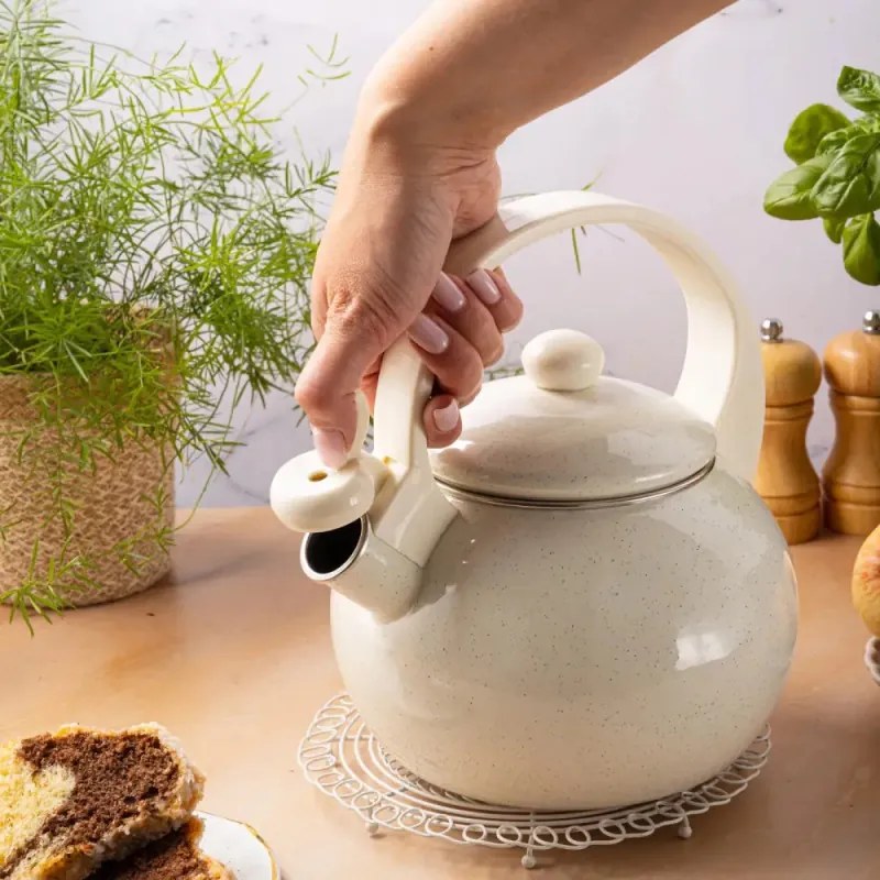 Ceainic cu fluier Kinghoff KH 2040, 2 l, Interior emailat, Toate plitele inclusiv inductie, Crem
